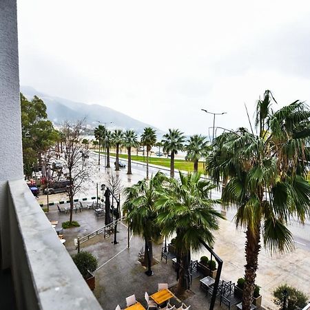 Seaview Apartment Vlore Luaran gambar