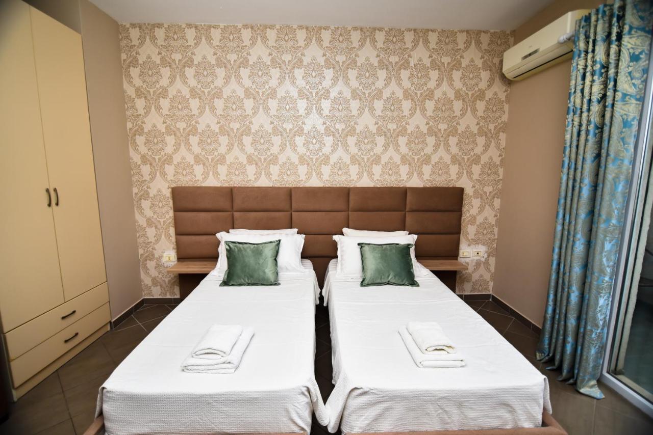 Seaview Apartment Vlore Luaran gambar