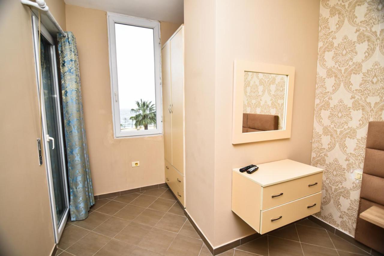 Seaview Apartment Vlore Luaran gambar